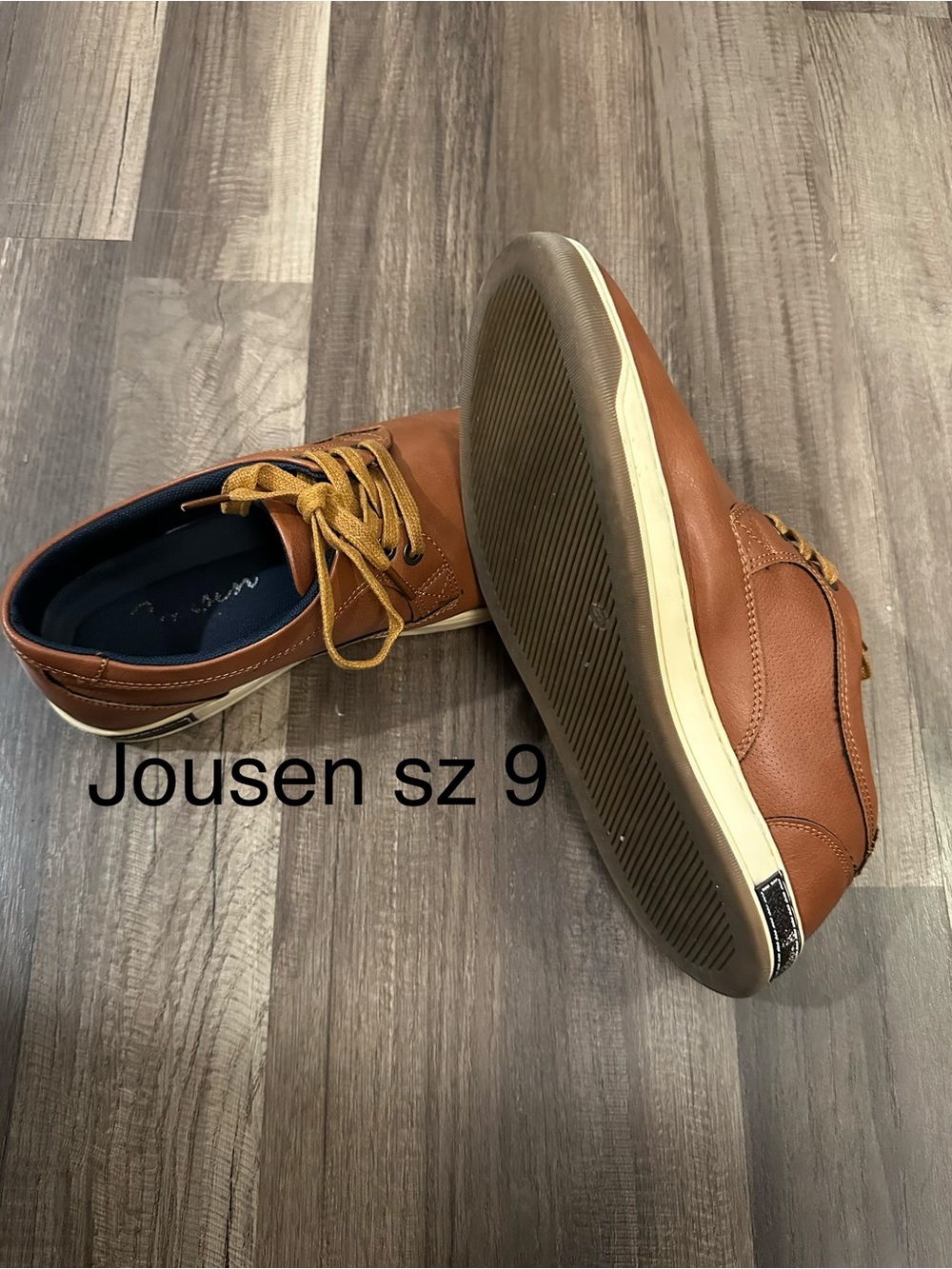Jousen shoes size 9.